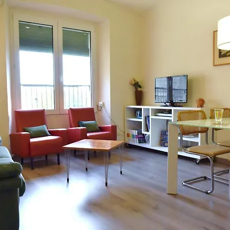 Apartament Athenou Girona