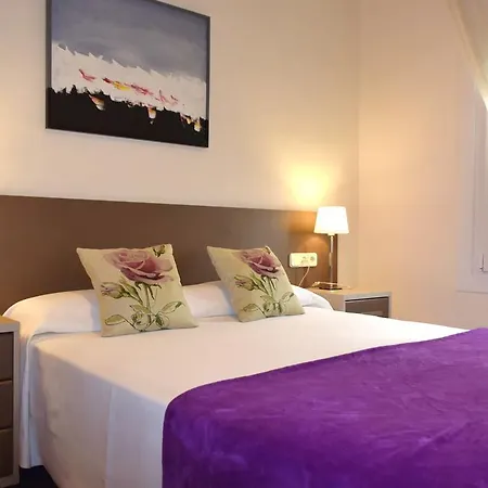 Apartament Athenou Girona